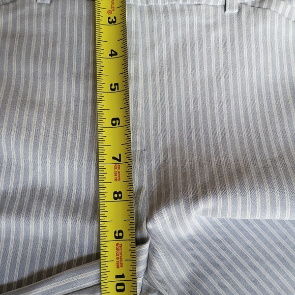 Hilary Radley Women's Blue Striped Bermuda Shorts. NWT, Size M - Picture 10 of 11